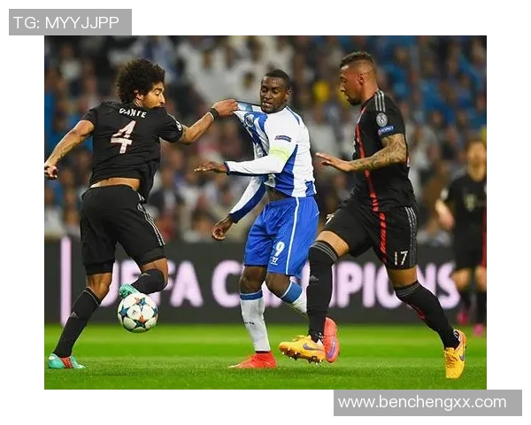 友谊赛拜仁与波尔图激战成平局红牌事件引发全场热议